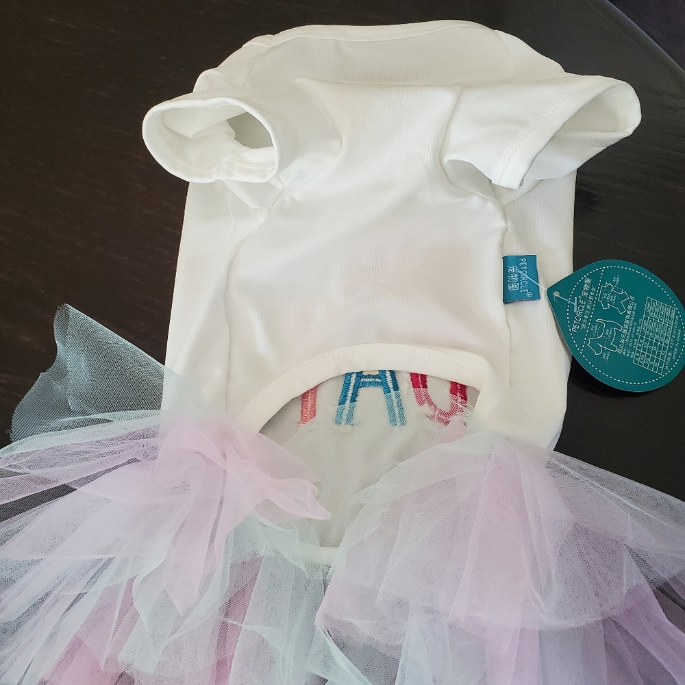 *SOLD *Adorable dog Birthday dress - Picture 2 of 5